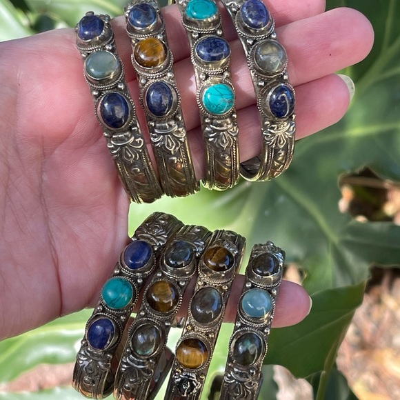 Tibetan Medicine bracelets with gemstones - Picture 6 of 7